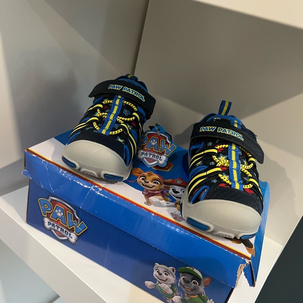 Paw Patrol Kids Sneakers - Black and Yellow